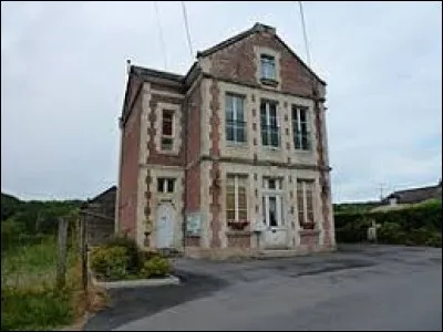 Je vous emmène dans le Grand-Est, à Montmeillant. Petit village de 83 habitants, dans l'arrondissement de Rethel, il se situe dans le département ...