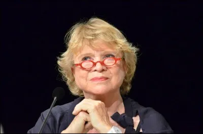 Magistrate, juge d'instruction au pôle financier du palais de justice de Paris, puis députée européenne et candidate d'Europe Écologie Les Verts à l'élection présidentielle de 2012 :