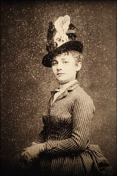 Quel métier exerçait Camille Claudel ?