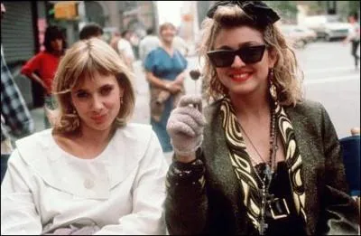 Quelle clbre chanteuse a jou dans 'Recherche Susan dsesprment' ?