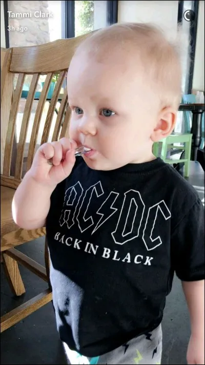 Comment s'appelle le fils de Louis ?