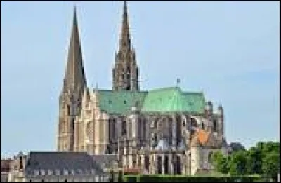 Au basket, quelle est la plus longue distance atteinte pour un panier réussi ?