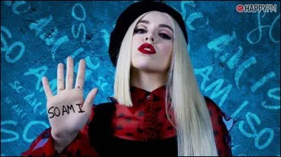 Quel jour, sa chanson "So Am I" est-elle sortie ?