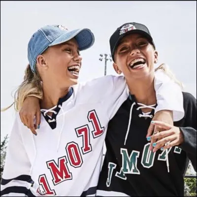 Que sont @lisaandlena ?