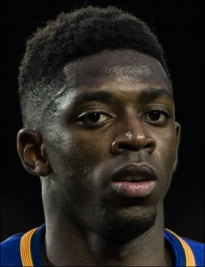 Je suis né le 15 mai 1997 à Vernon, je suis attaquant au FC Barcelone, je suis le 5e transfert le plus cher de l'histoire du foot.