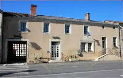 Ancienne commune viticole Angevine, Les Verchers-sur-Layon se situe en r&eacute;gion ...