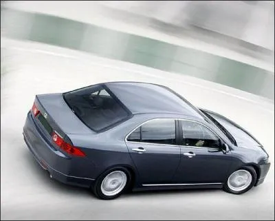 Quelle est cette voiture ?