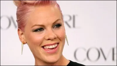 O&ugrave; est-elle n&eacute;e ?