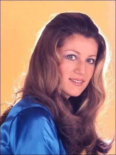 Le vrai prnom de  SHEILA est :