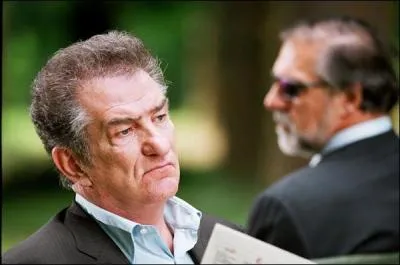 Le vrai prnom de EDDY MITCHELL  est :