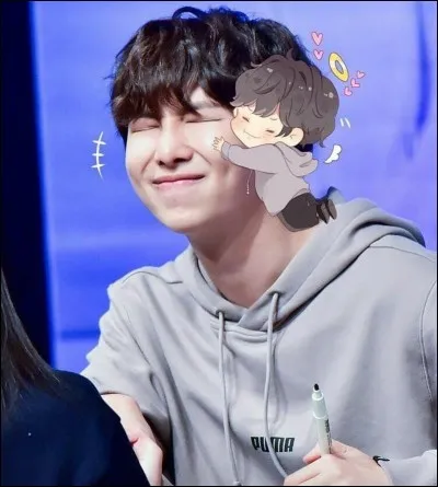 Quel membre a fait des études en Nouvelle-Zélande ?