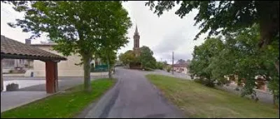 Je vous emmène maintenant en Occitanie, à Caubiac. Commune de l'aire urbaine Toulousaine, elle se situe dans le département ...