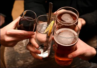 Pour f&ecirc;ter cela, buvons un peu : prenons du...