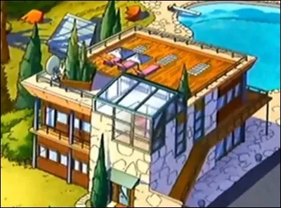 Venez avec moi pour cl&ocirc;turer cette visite, nous allons dans cette maison qui me sert uniquement lorsque je travaille au camping. C'est une maison de fonction. Par ailleurs, j'en ai une autre similaire, dans un autre quiz, lequel ?