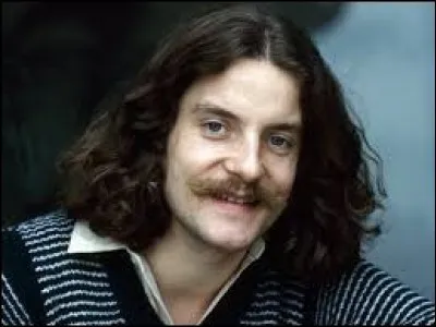 Dans quelle ville devra aller Francis Cabrel pour dormir chez ''La Dame de Haute-Savoie'' ?