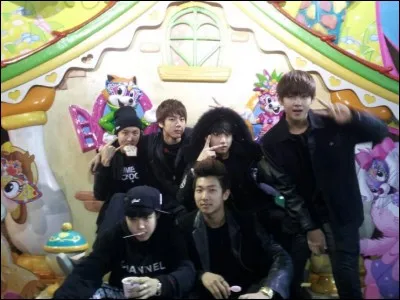 Quelle est la date des débuts du groupe BTS ?