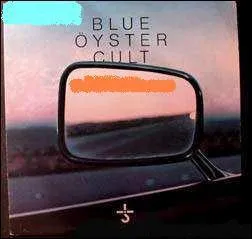 Cet album marque la premire collaboration entre le groupe et l'crivain anglais Michael Moorcock. Quel est son titre ?