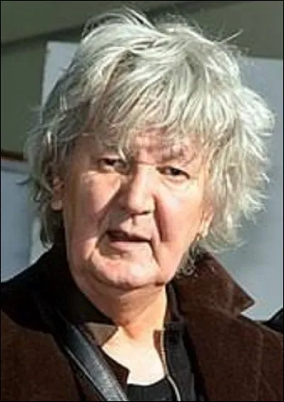 Le 6 avril 2018 meurt, l'auteur-compositeur-interprète et comédien, Jacques Higelin. Né à Brou-sur-Chantereine (Seine-et-Marne) le 18 octobre 1940, il est très tôt attiré par la musique. On lui doit 20 albums studio, et des tubes comme ''Champagne'' en 1980, ou ''Tombé du ciel'' en 1988. De ces trois chanteurs, lequel est son fils ?