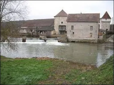 Je vous propose de partir en Bourgogne-Franche-Comté à la découverte du château d'Igornay. Commune de l'arrondissement d'Autun, elle se situe dans le département ...