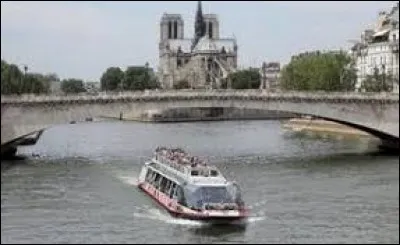 Quelle comédie n'est pas d'Aristophane ?