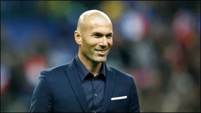 Dans lequel de ces clubs de foot, Zinedine Zidane n'a-t-il pas joué ?