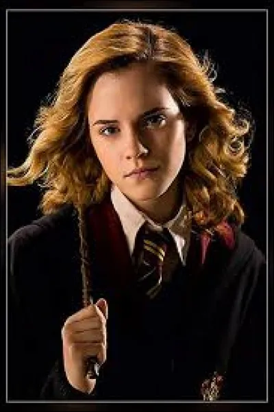 Hermione est une...