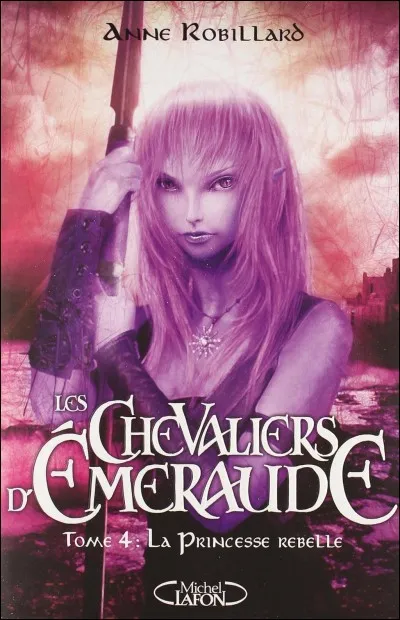 Comment s'appelle l'ancien chef des Chevaliers d'Émeraude ?