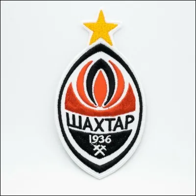 A quel club ukrainien appartient ce logo ?