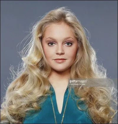 Qui est la jeune fille en photo ?