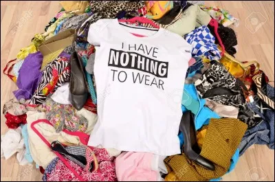 Quand tes vêtements sont trop petits, tu :