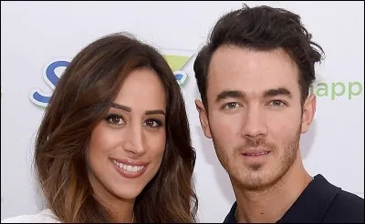 Quel âge a Danielle Jonas ?