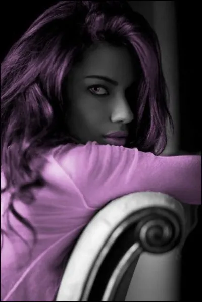 Jocaste et Oedipe ont une fille. Comment s'appelle-t-elle ?