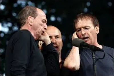 Flamboyant à l'extérieur, c'est l'...