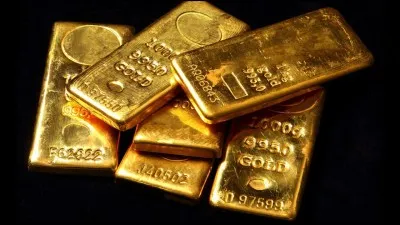 Complétez - "La parole est d'argent, mais le _____ est d'or".