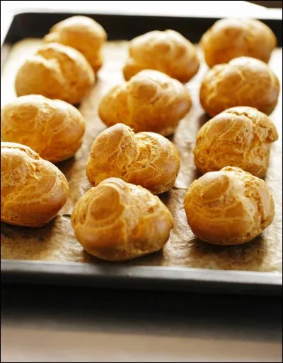 Y a-t-il de la levure chimique dans la pâte à choux ?