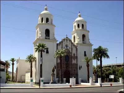 Laquelle de ces villes est la deuxime ville importante de l'Etat ?