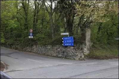 Quel est le code postal de La Bruffi&egrave;re ?