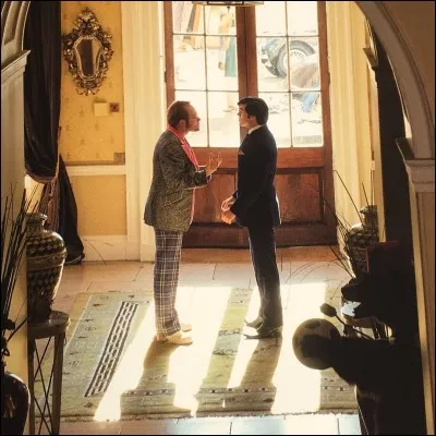 Suite à une dispute, ton/ta petit/e ami/e va te provoquer en draguant une personne :