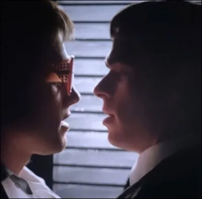 Ton petit ami te demande ce que tu veux faire avec lui :