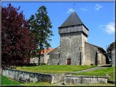 Nous terminons cette balade dans le Grand-Est devant l'église Saint-Gorgon de Woël. Nous sommes dans le département ...