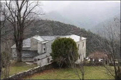 Je vous emmène en Lozère à la découverte du château de Gabriac. Nous sommes dans l'ancienne région ...