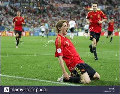 Qui sont les deux meilleurs buteurs de l'histoire de l'Euro avec 9 buts ?