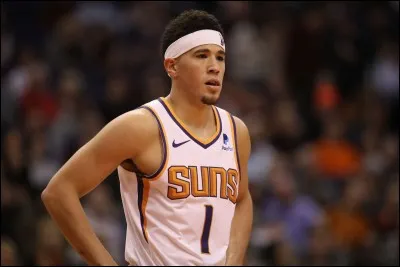 Quel est ce basketteur américain des Suns ?