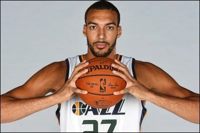 Quel est ce basketteur français du Jazz ?