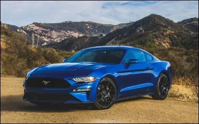 Quel est le modèle de cette Ford ?