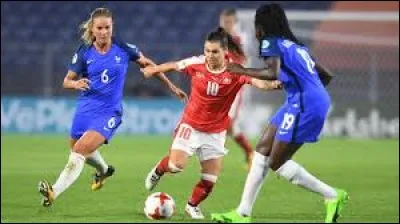 En quelle année eut lieu la première édition de la coupe du monde féminine de football ?