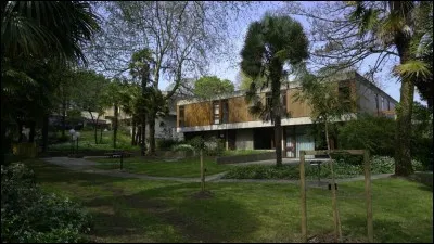 Combien ce d&eacute;partement compte-t-il de monuments historiques class&eacute;s ?