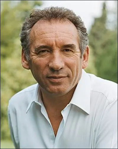 Qui est cet homme politique ?