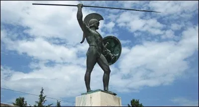 Quel était le nom du roi de Sparte qui a mené les Grecs à la "bataille des Thermopyles" ?