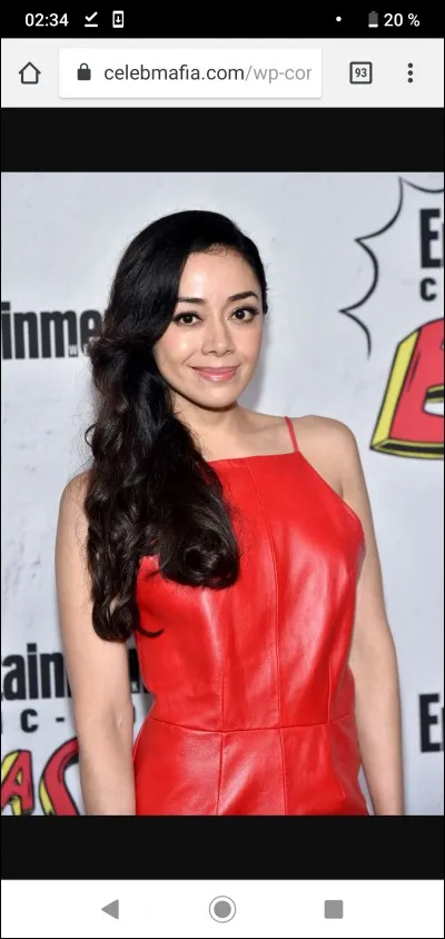 Comment Ella a-t-elle réussi à désamorcer la bombe lors de la prise d'otages ?